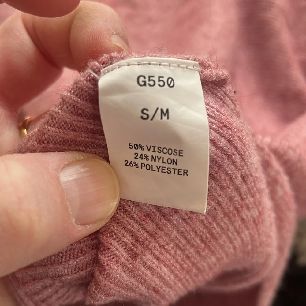 Kerisma RYU Francesca Dolman Sweater‎ in Dusty Pink.